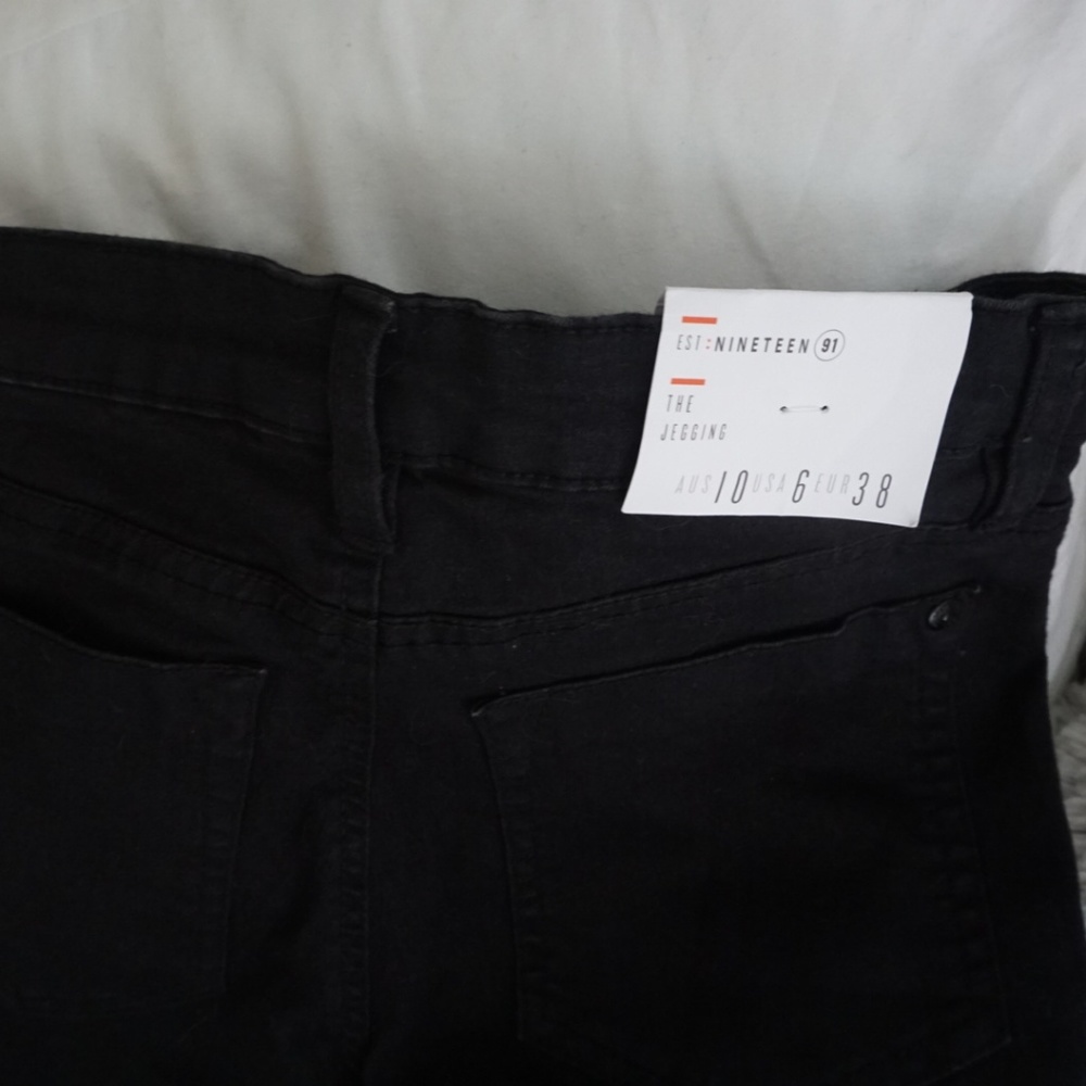 Black Jeans